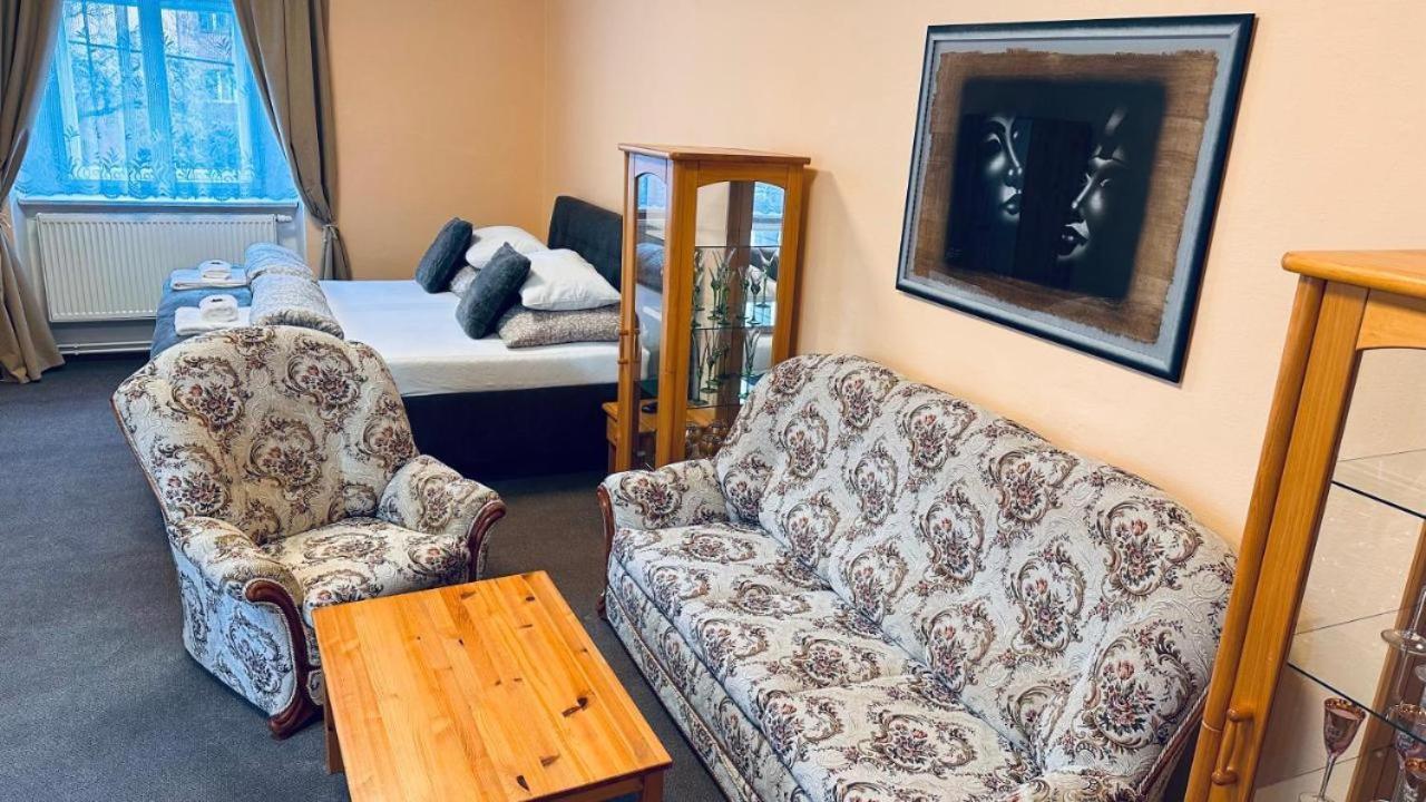 Apartmán Alesta Bruntál Exterior foto